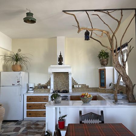 Art And Nature Apartment Sellia  Room photo